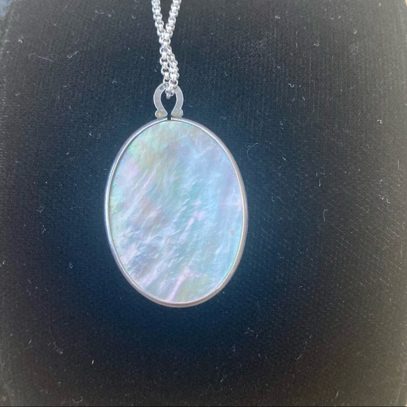 Paua Shell Necklace - Picture 2 of 4